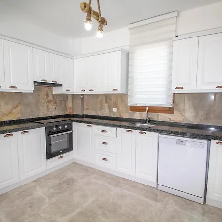Villa Mina Villa, Oezel Havuzlu, *
